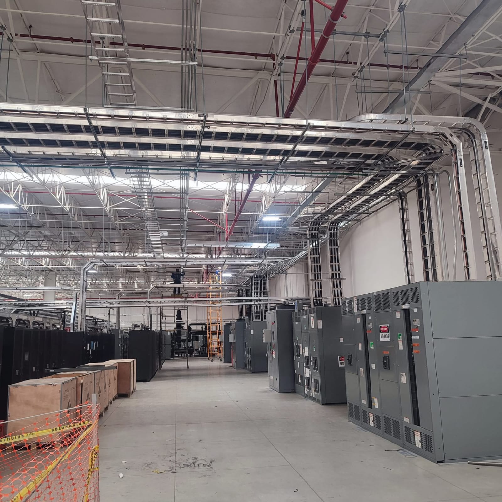 Cuarto eléctrico y canalizaciones instaladas